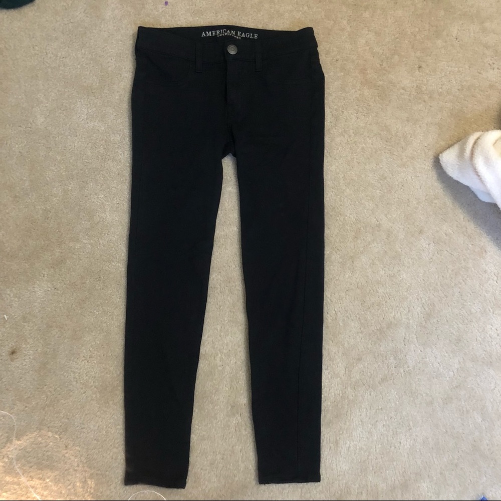 Mid rise American Eagle black jeans